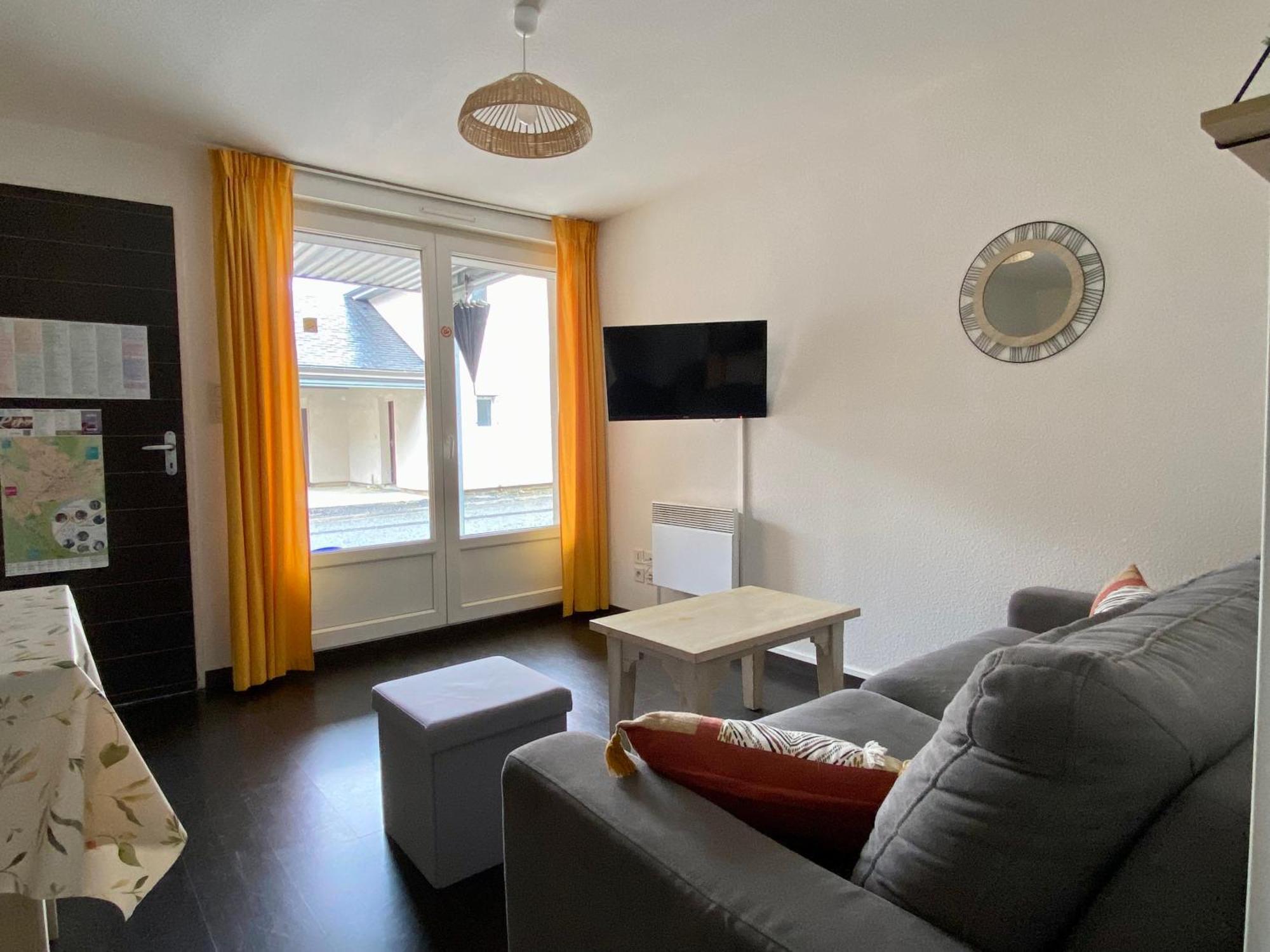 Appartement Rdc - Luz-St-Sauveur Люс-Сен-Совёр Экстерьер фото